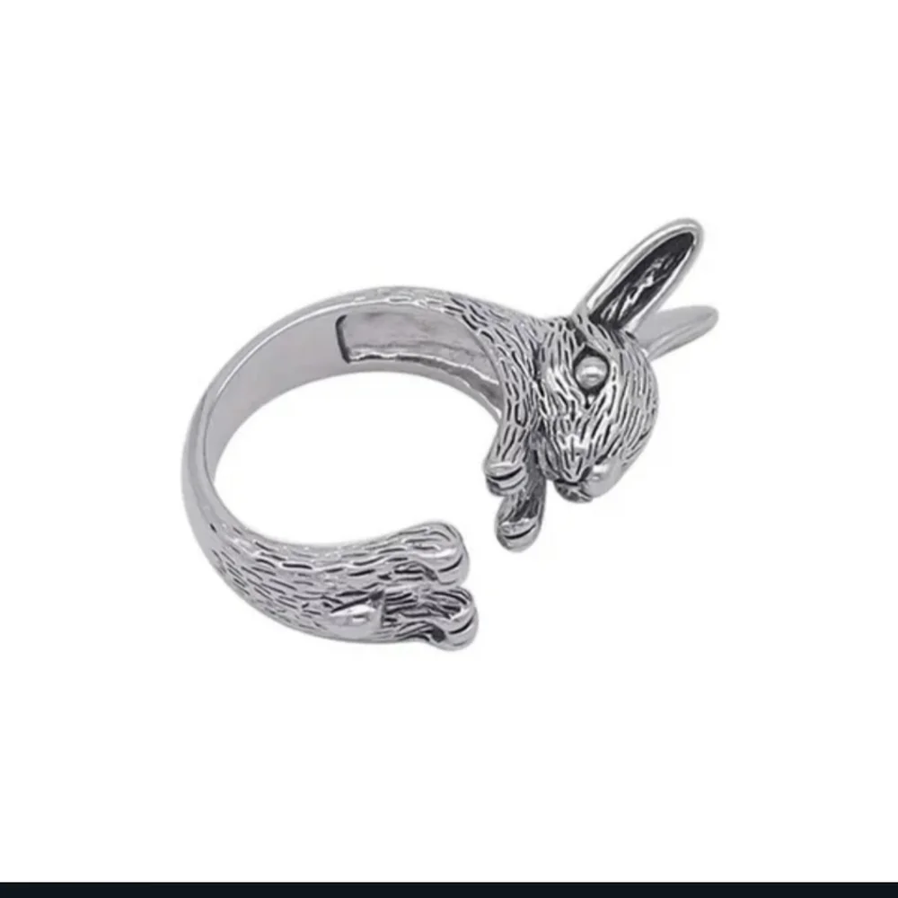 NWT Cute Silver Bunny Rabbit Wrap Around Adjustable Ring!
